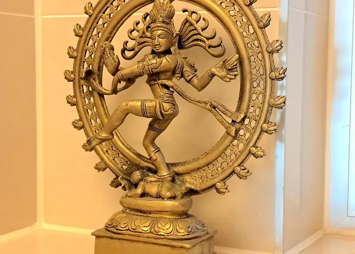 Art Farm I I Naehe Frankfurt I Messe Apartment