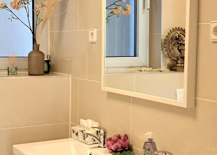 Apartment Art Farm I I Naehe Frankfurt I Messe Schoneck