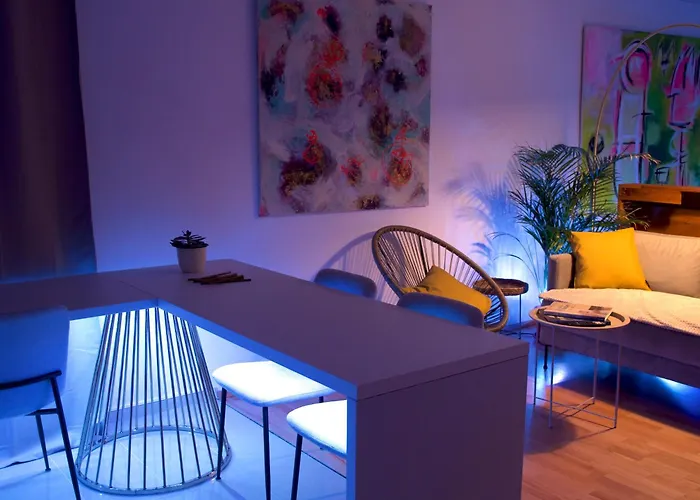 Art Farm I I Naehe Frankfurt I Messe *