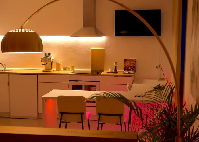 Art Farm I I Naehe Frankfurt I Messe Schoneck